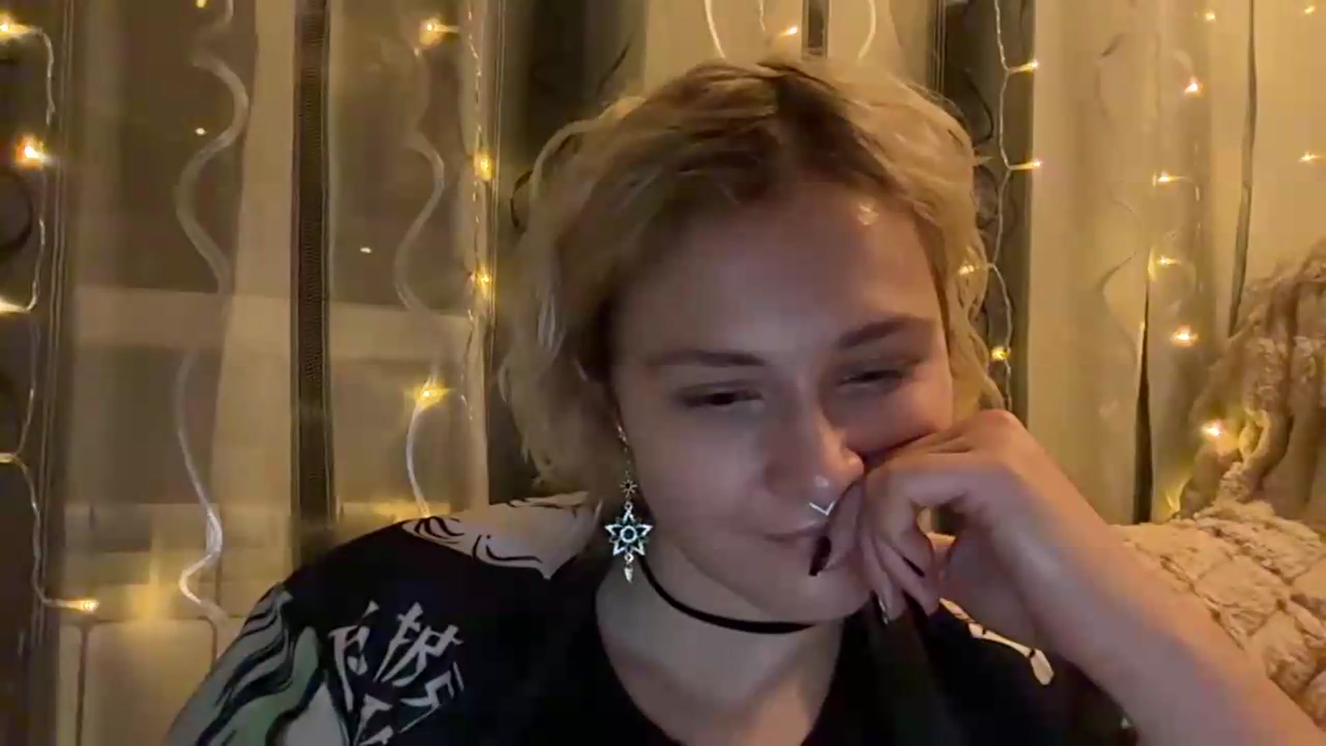 Gallery image thumbnail from EvaSmile's myfreecams stream on, 07/26/2026, 19:14 image 4 of 20