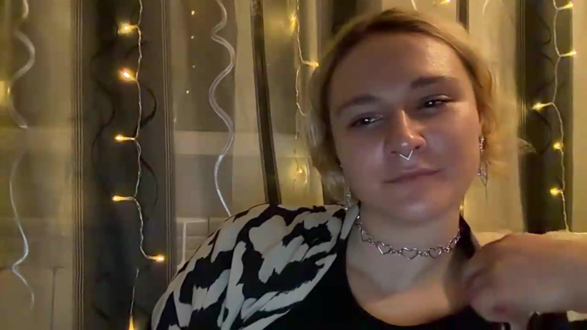 Gallery image thumbnail from EvaSmile's myfreecams stream on, 07/27/2026, 19:13 image 20 of 20