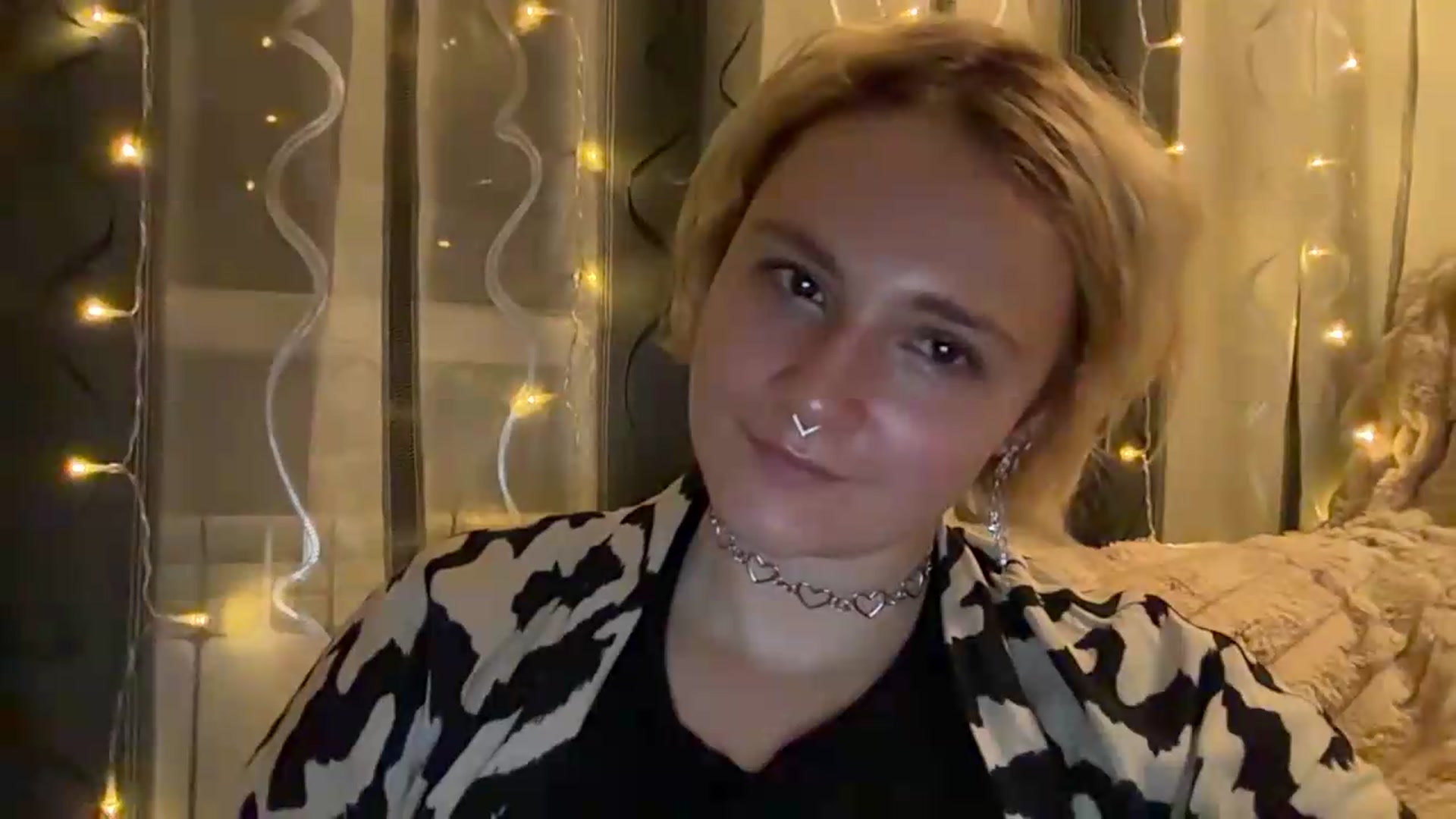 Gallery image thumbnail from EvaSmile's myfreecams stream on, 07/27/2026, 19:13 image 13 of 20