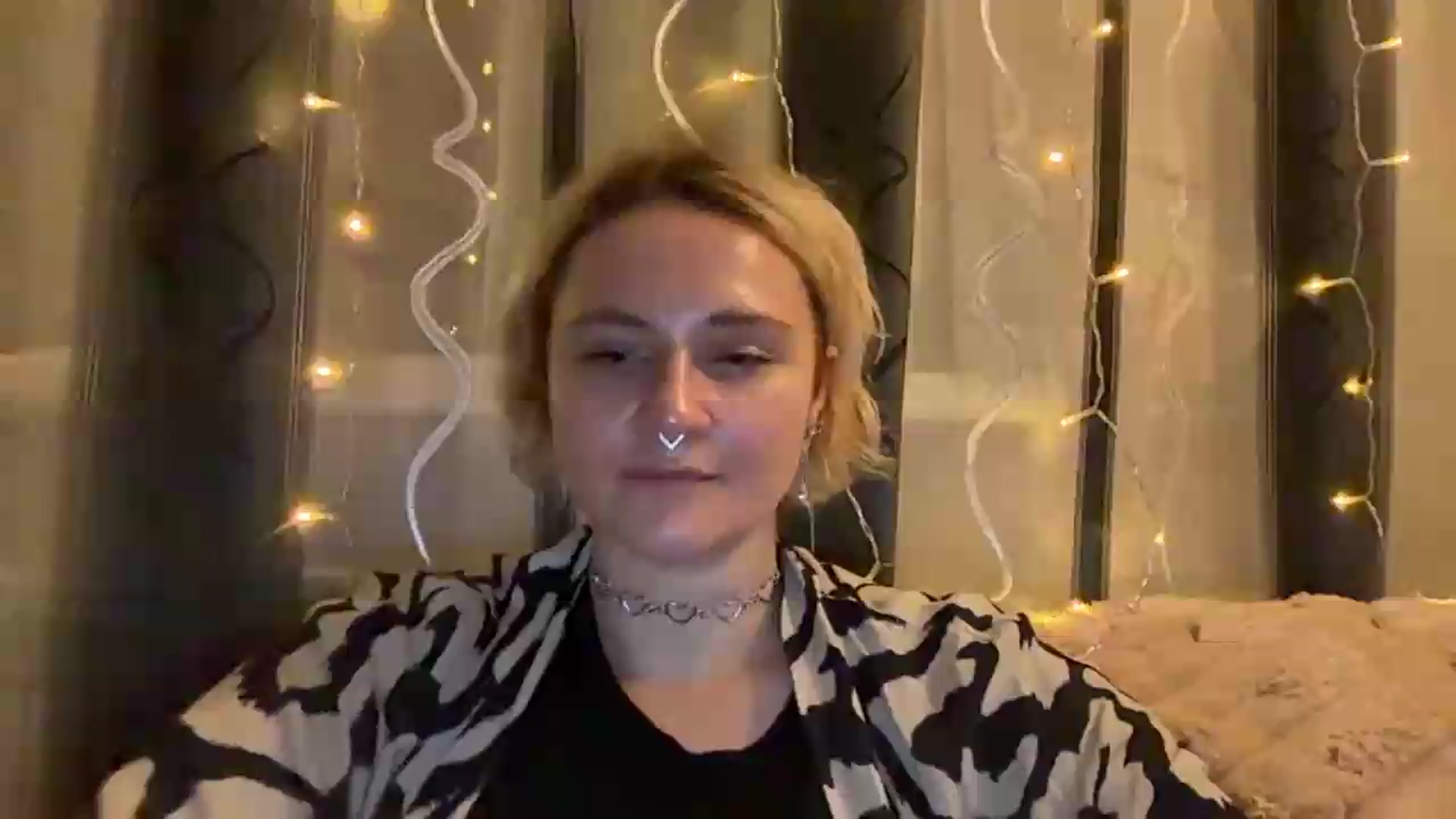 Gallery image thumbnail from EvaSmile's myfreecams stream on, 07/27/2026, 20:41 image 8 of 20