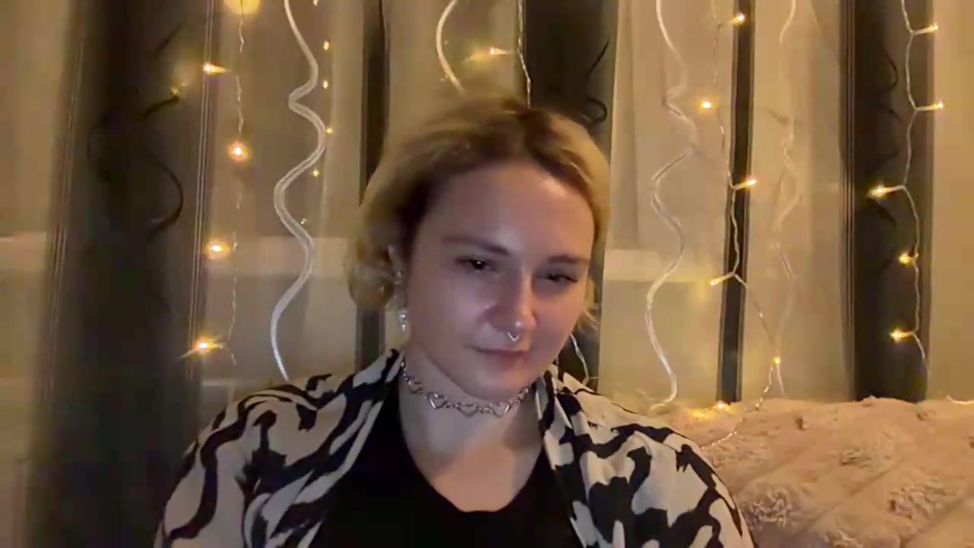 Gallery image thumbnail from EvaSmile's myfreecams stream on, 07/27/2026, 20:41 image 6 of 20