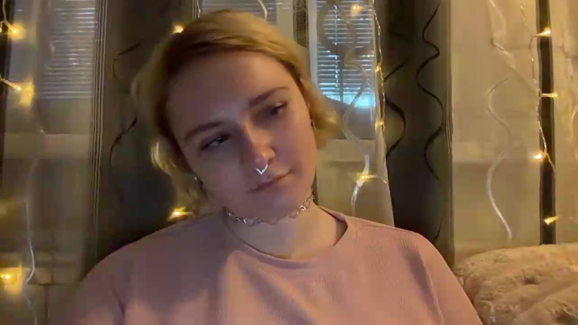 Gallery image thumbnail from EvaSmile's myfreecams stream on, 07/28/2026, 19:36 image 5 of 20