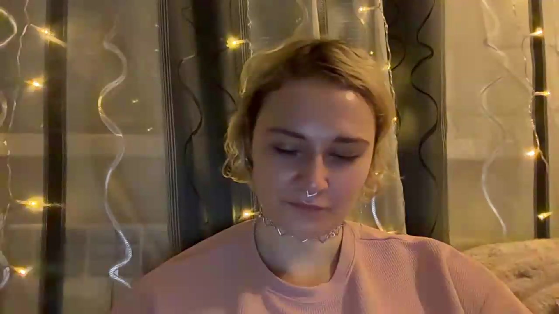 Gallery image thumbnail from EvaSmile's myfreecams stream on, 07/28/2026, 19:36 image 7 of 20