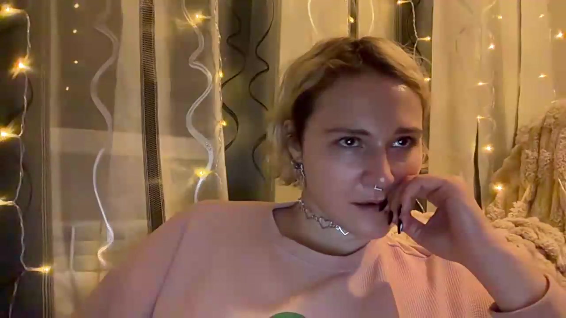 Gallery image thumbnail from EvaSmile's myfreecams stream on, 07/28/2026, 20:26 image 8 of 20