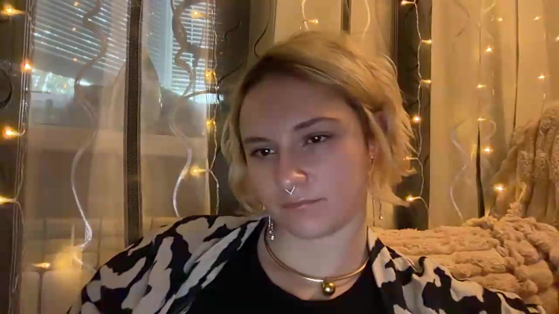 Gallery image thumbnail from EvaSmile's myfreecams stream on, 07/29/2026, 18:09 image 7 of 20