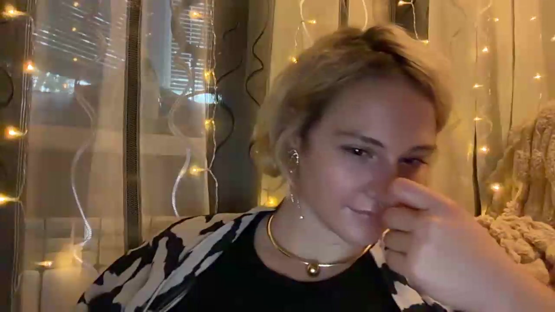 Gallery image thumbnail from EvaSmile's myfreecams stream on, 07/29/2026, 18:09 image 13 of 20