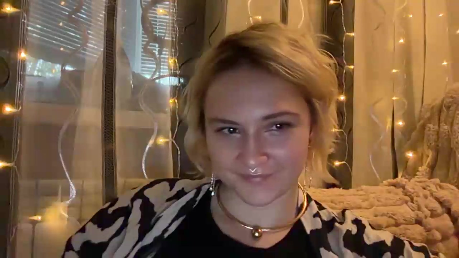Gallery image thumbnail from EvaSmile's myfreecams stream on, 07/29/2026, 18:09 image 9 of 20