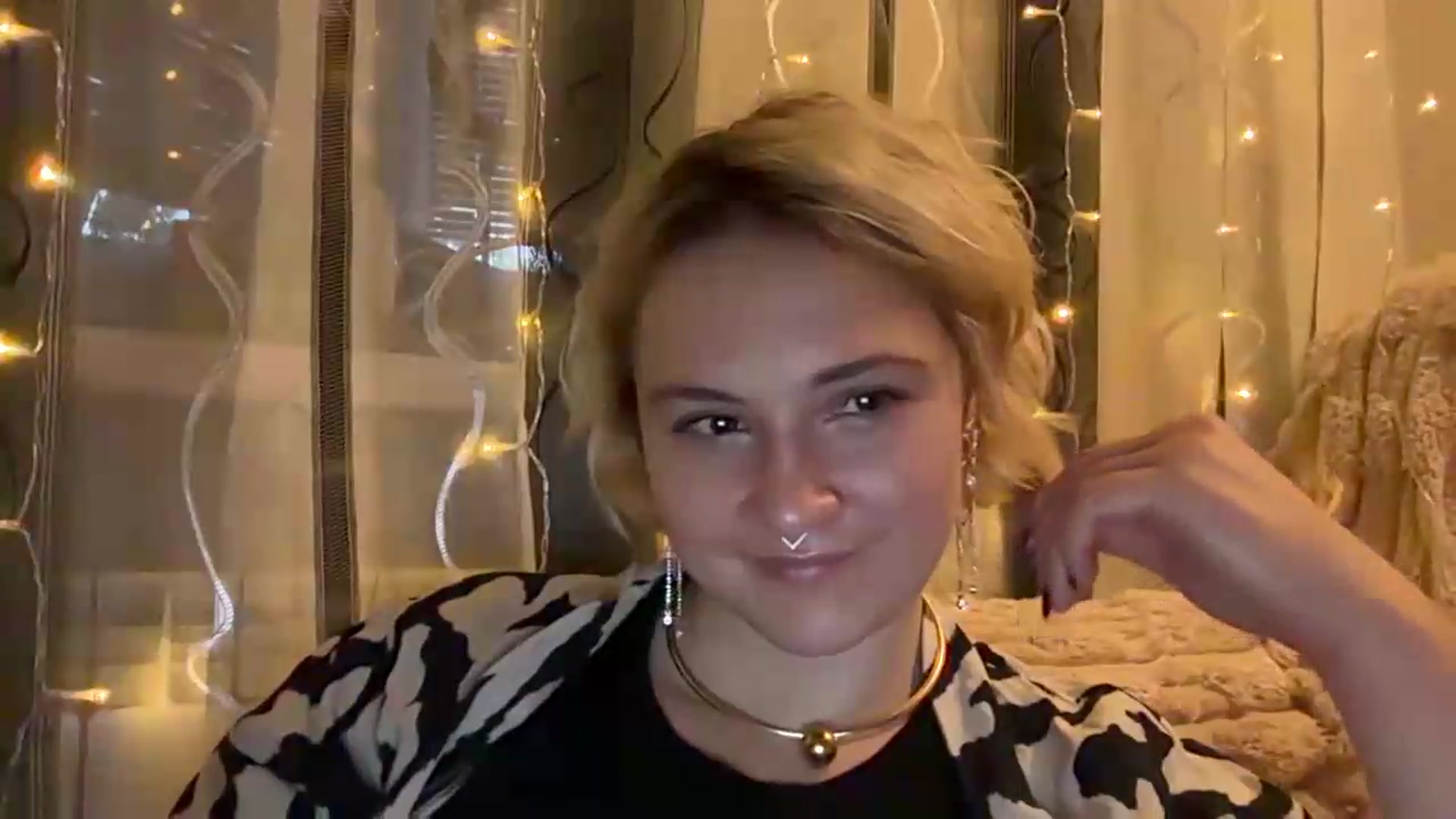 Gallery image thumbnail from EvaSmile's myfreecams stream on, 07/29/2026, 18:09 image 18 of 20