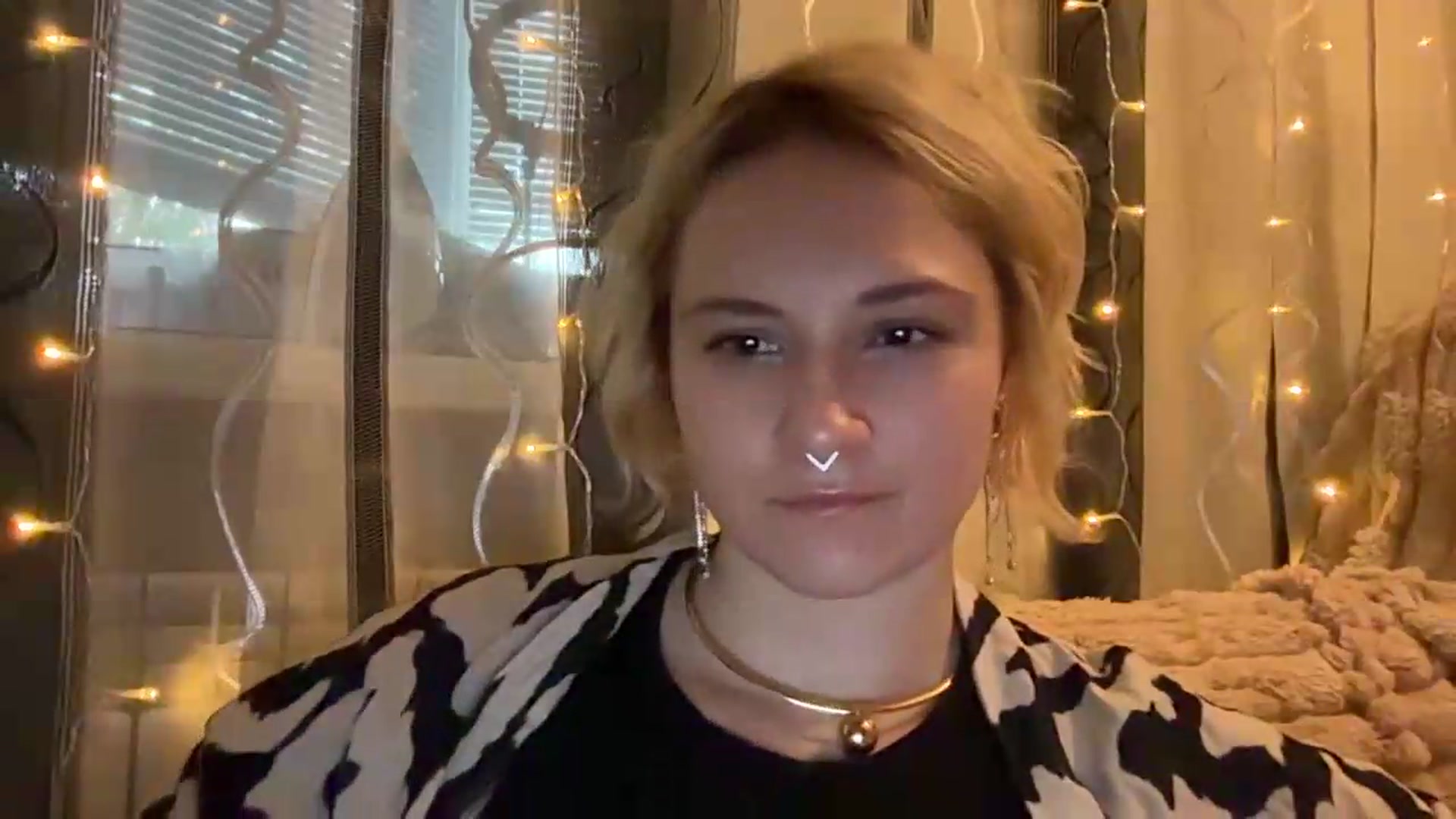 Gallery image thumbnail from EvaSmile's myfreecams stream on, 07/29/2026, 18:09 image 5 of 20