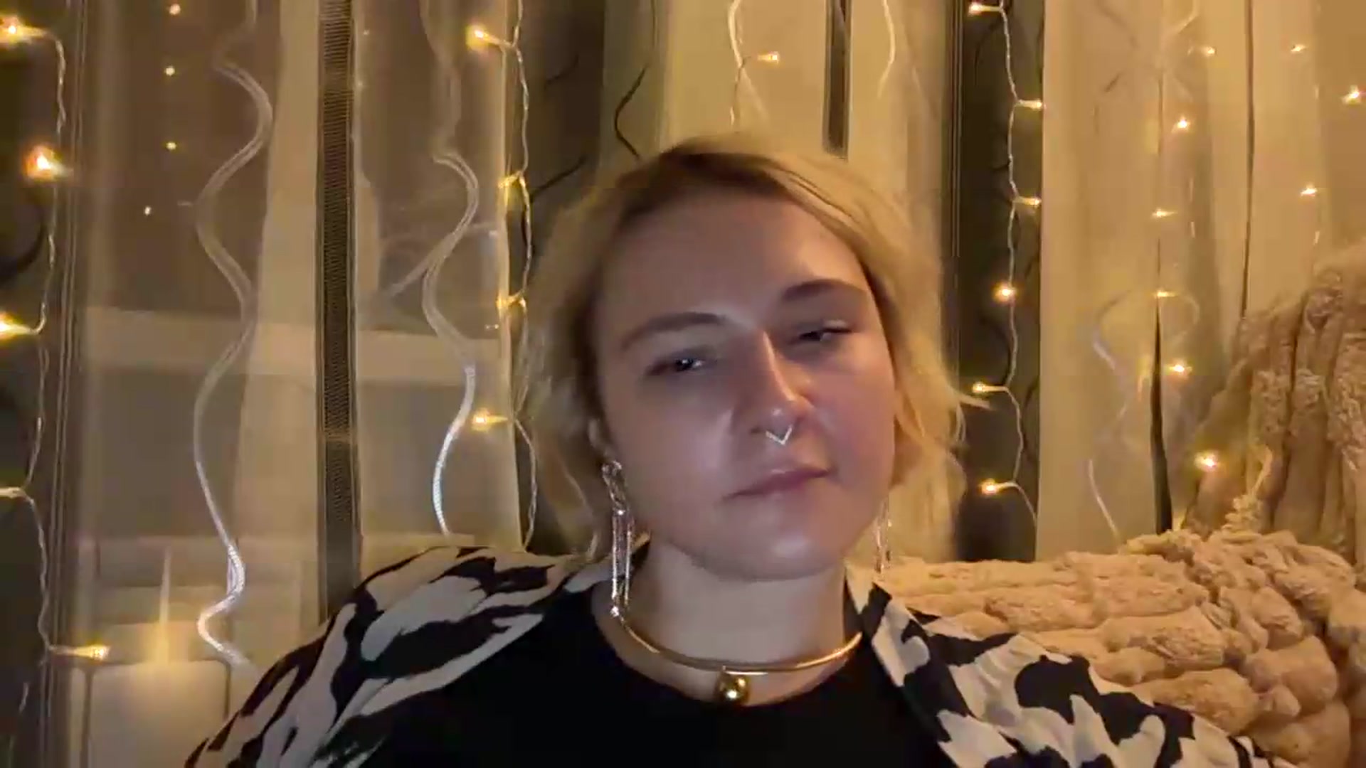Gallery image thumbnail from EvaSmile's myfreecams stream on, 07/29/2026, 19:27 image 4 of 20