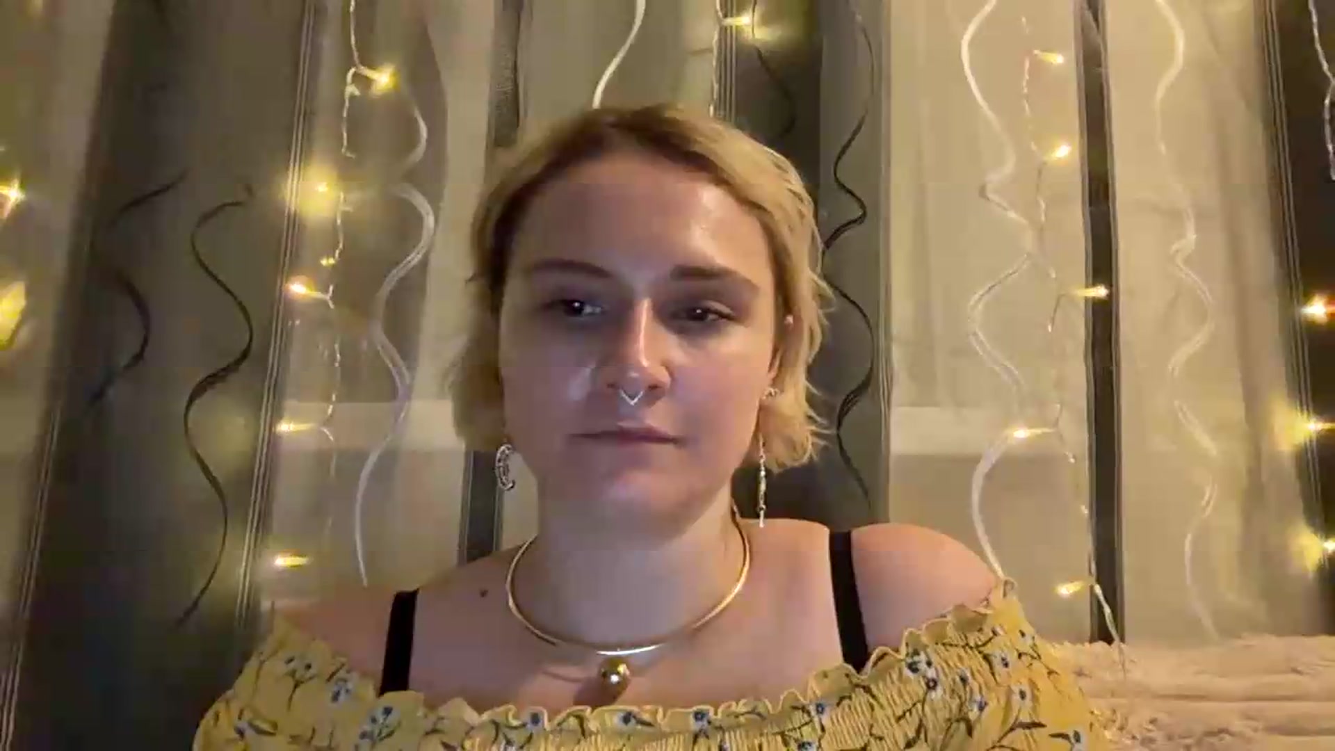 Gallery image thumbnail from EvaSmile's myfreecams stream on, 08/03/2026, 19:26 image 19 of 20