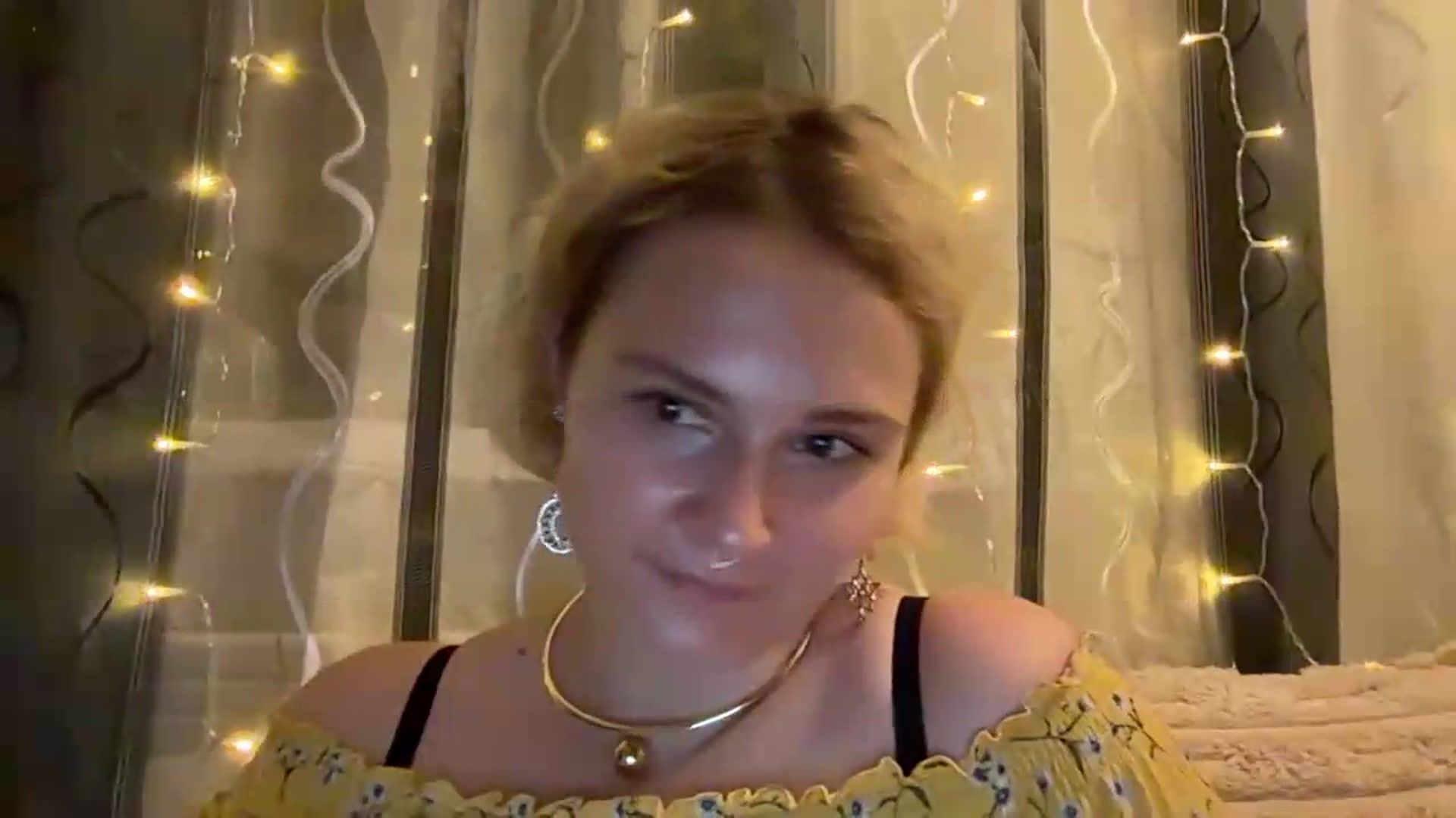 Gallery image thumbnail from EvaSmile's myfreecams stream on, 08/03/2026, 19:26 image 13 of 20