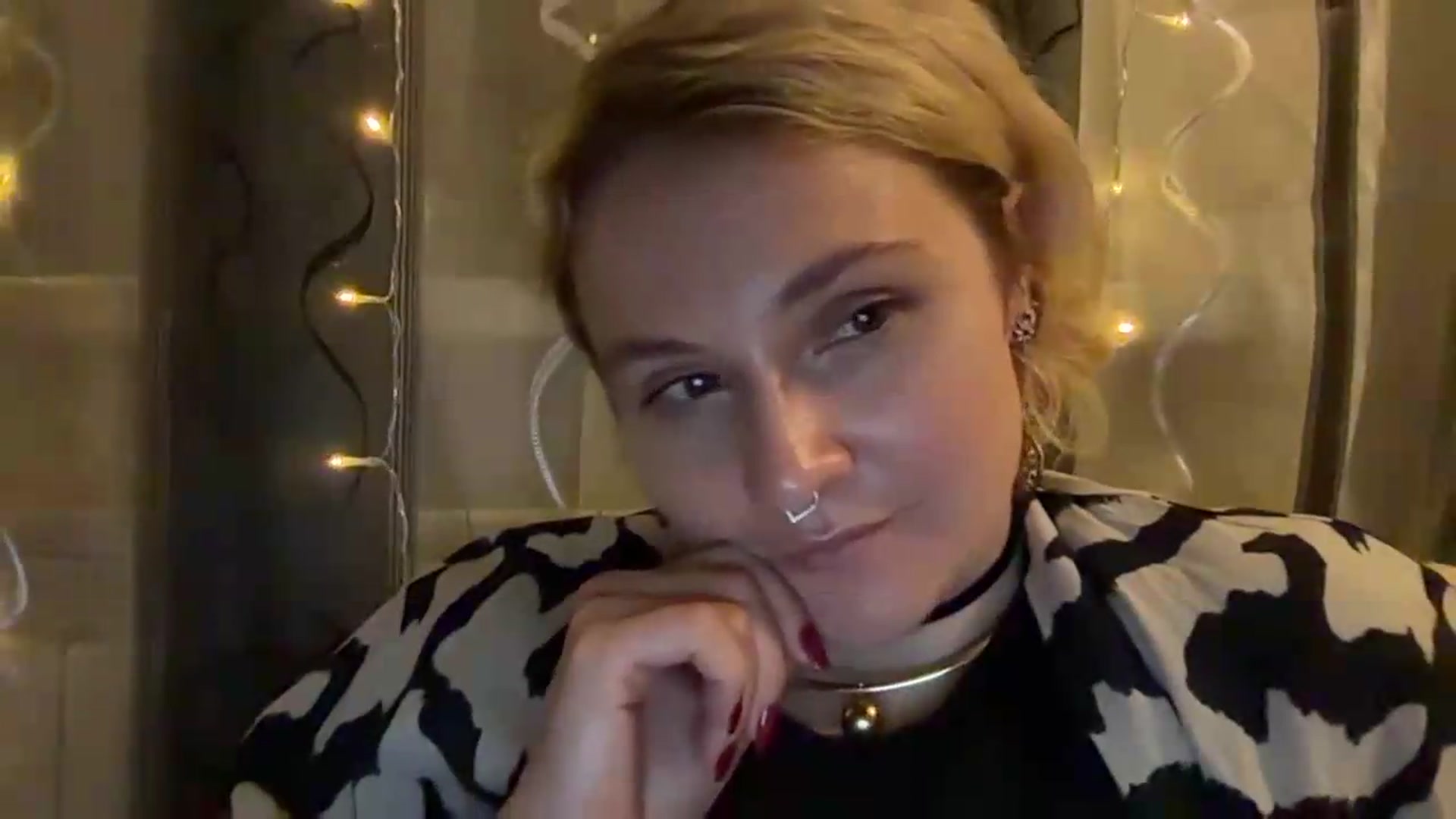Gallery image thumbnail from EvaSmile's myfreecams stream on, 08/04/2026, 18:41 image 12 of 20