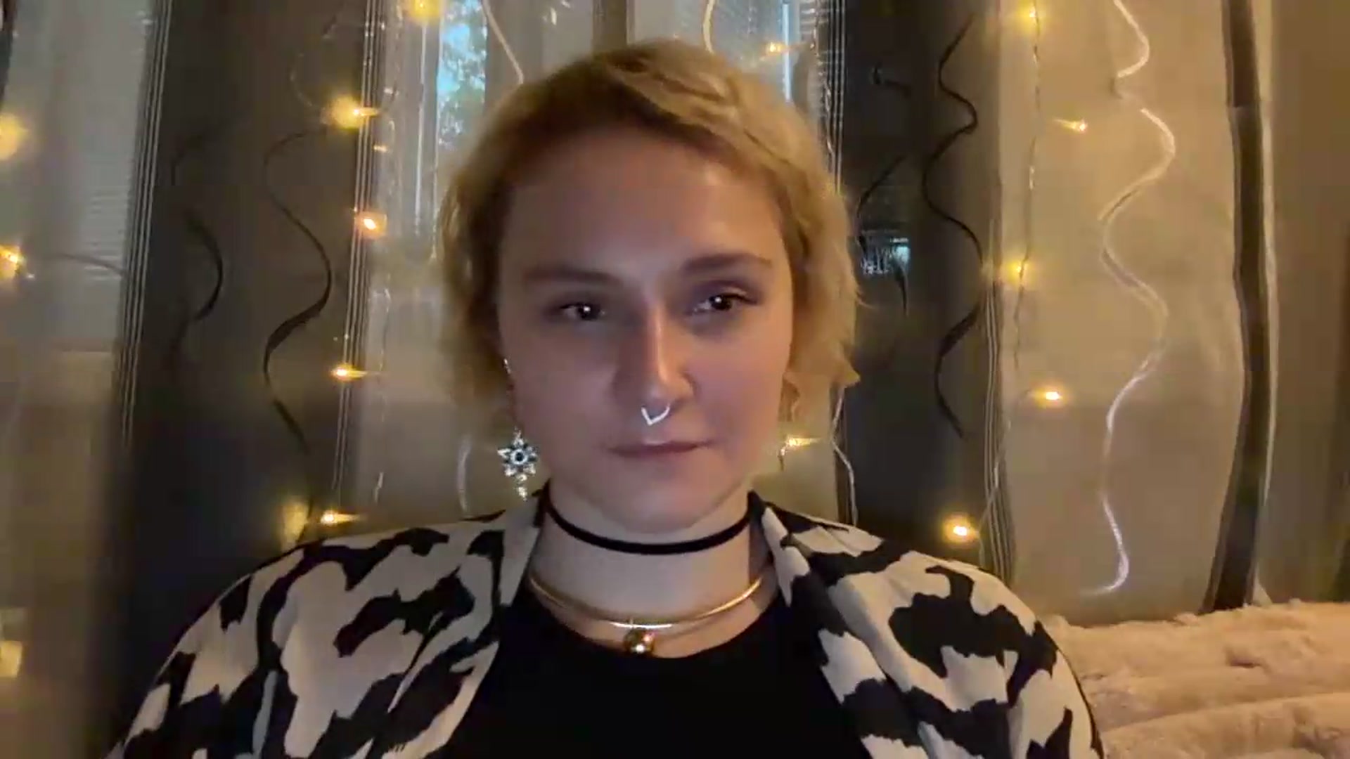 Gallery image thumbnail from EvaSmile's myfreecams stream on, 08/04/2026, 18:41 image 3 of 20