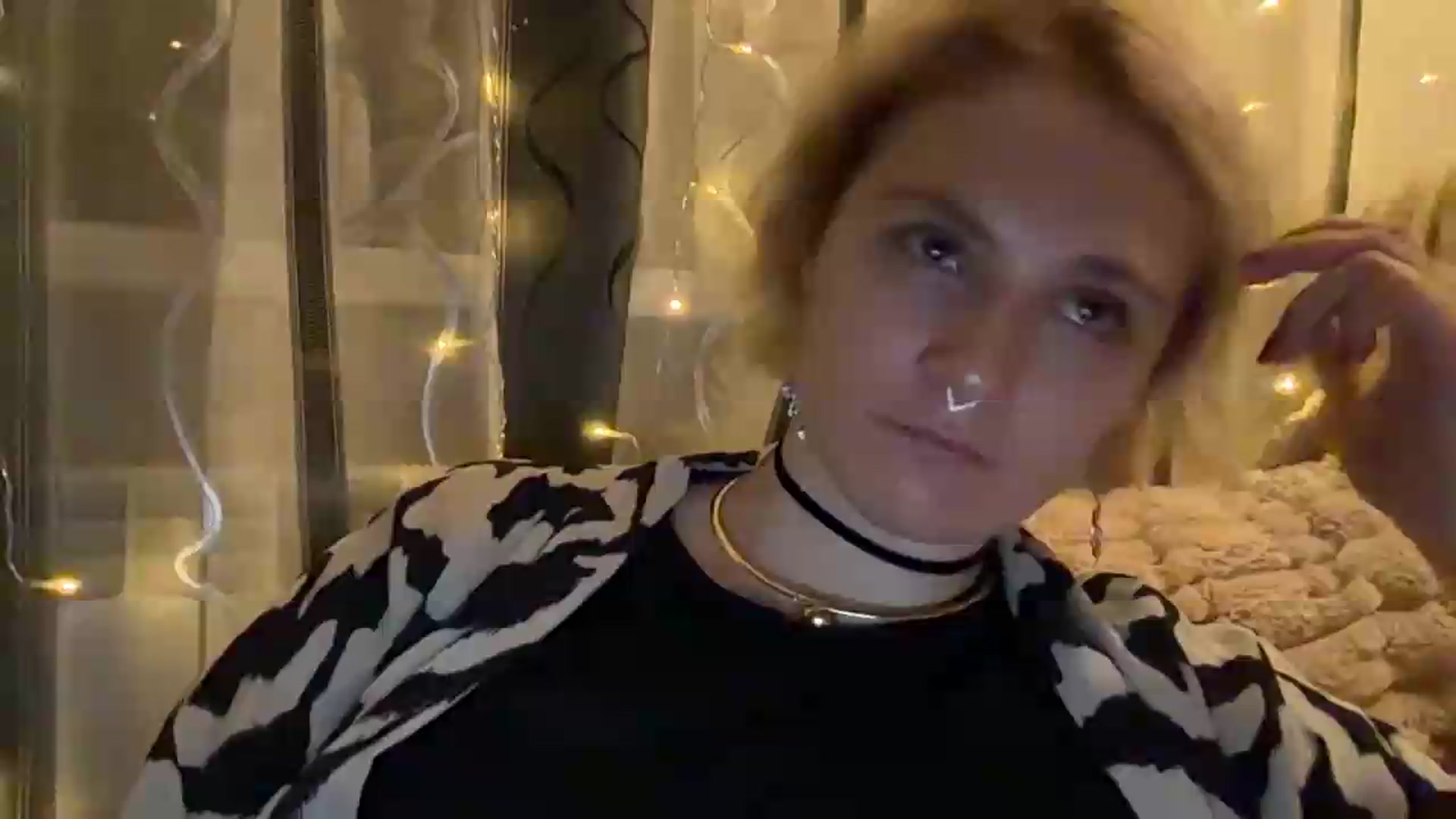 Gallery image thumbnail from EvaSmile's myfreecams stream on, 08/04/2026, 19:38 image 19 of 20
