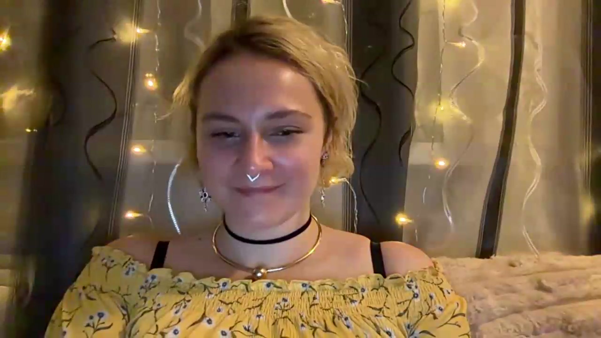 Gallery image thumbnail from EvaSmile's myfreecams stream on, 08/05/2026, 18:28 image 20 of 20