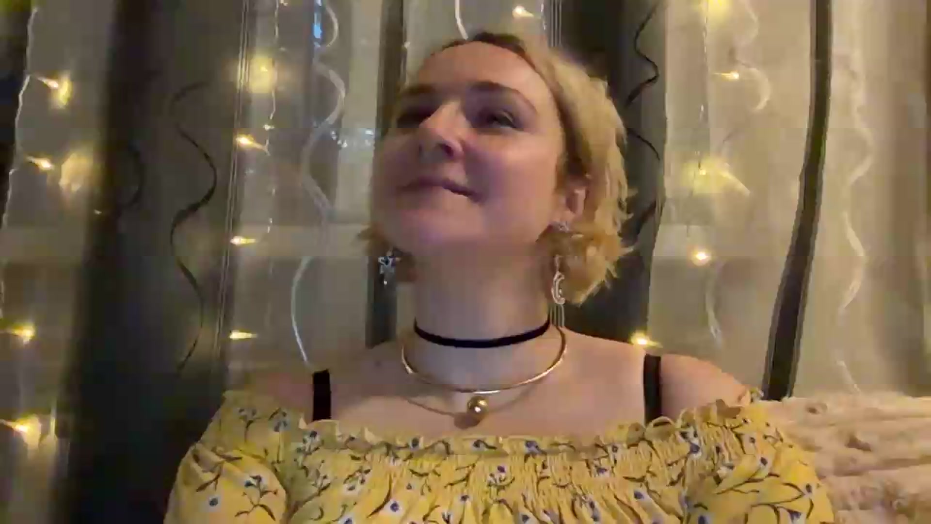 Gallery image thumbnail from EvaSmile's myfreecams stream on, 08/05/2026, 18:28 image 9 of 20