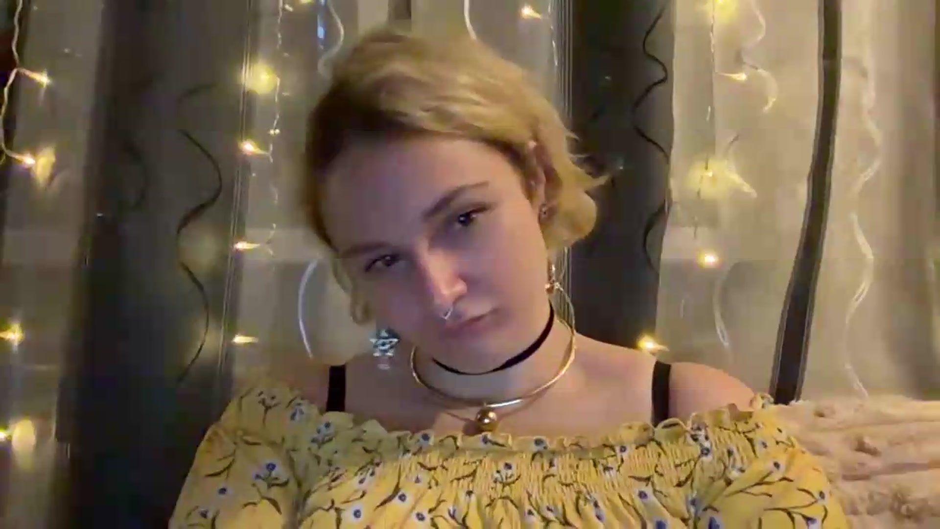 Gallery image thumbnail from EvaSmile's myfreecams stream on, 08/05/2026, 18:28 image 11 of 20