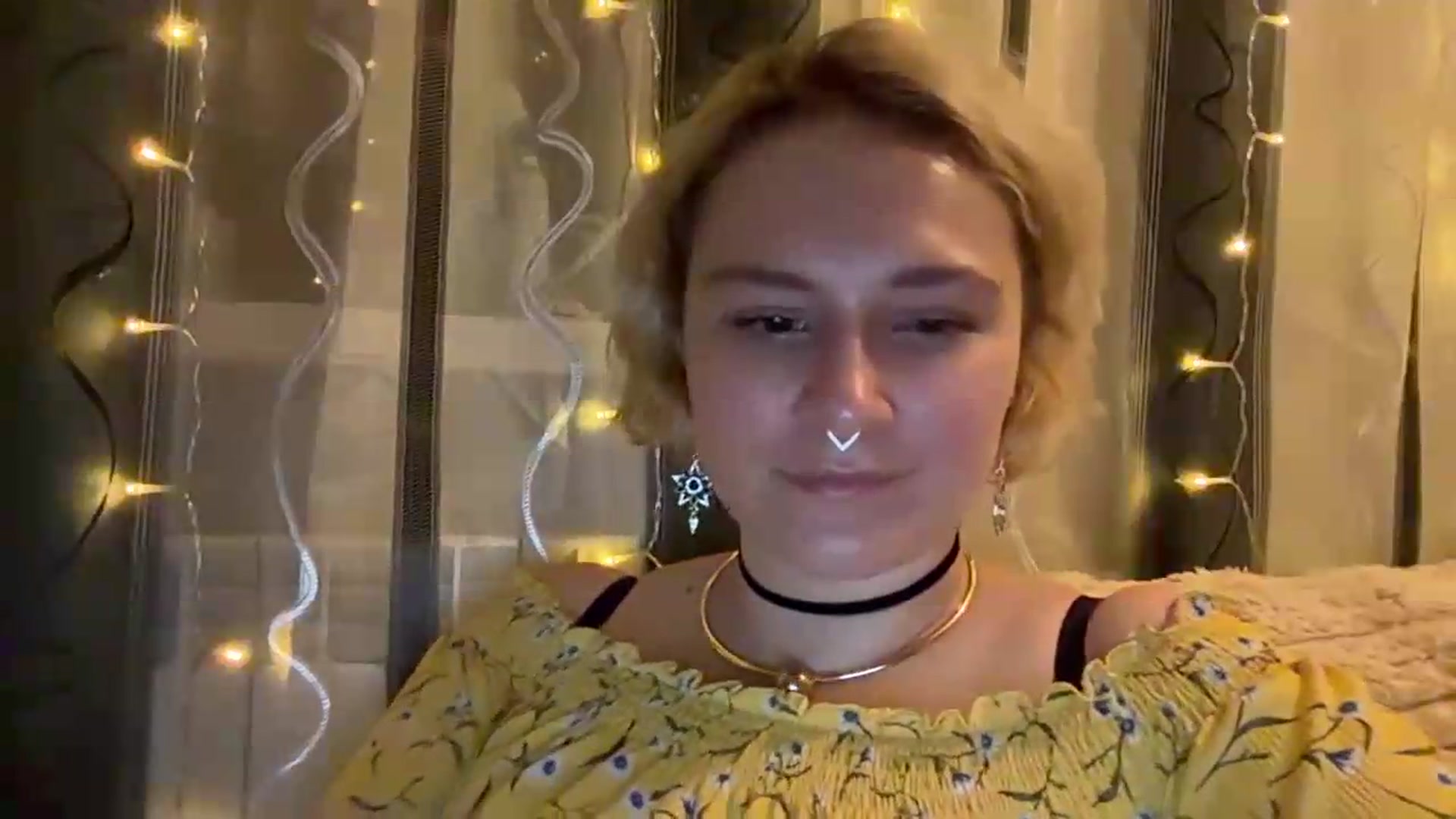 Gallery image thumbnail from EvaSmile's myfreecams stream on, 08/05/2026, 20:26 image 5 of 20
