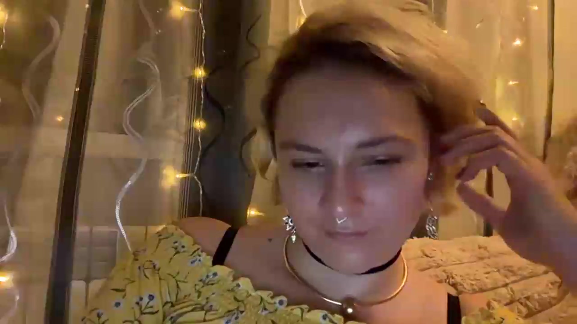 Gallery image thumbnail from EvaSmile's myfreecams stream on, 08/05/2026, 20:26 image 20 of 20