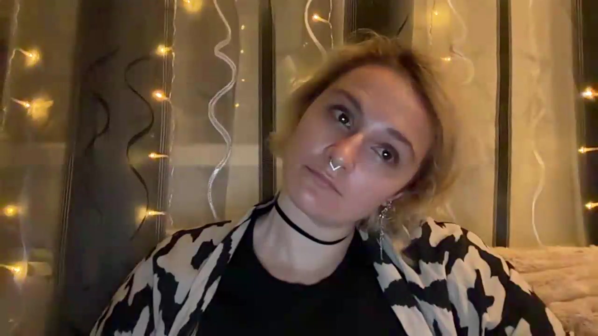 Gallery image thumbnail from EvaSmile's myfreecams stream on, 08/06/2026, 19:15 image 19 of 20