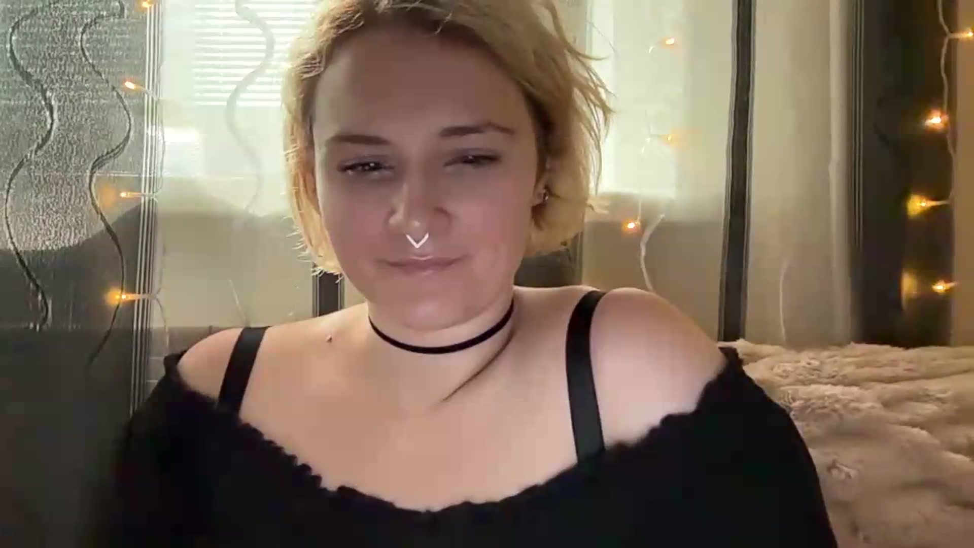 Gallery image thumbnail from EvaSmile's myfreecams stream on, 08/07/2026, 13:43 image 6 of 20