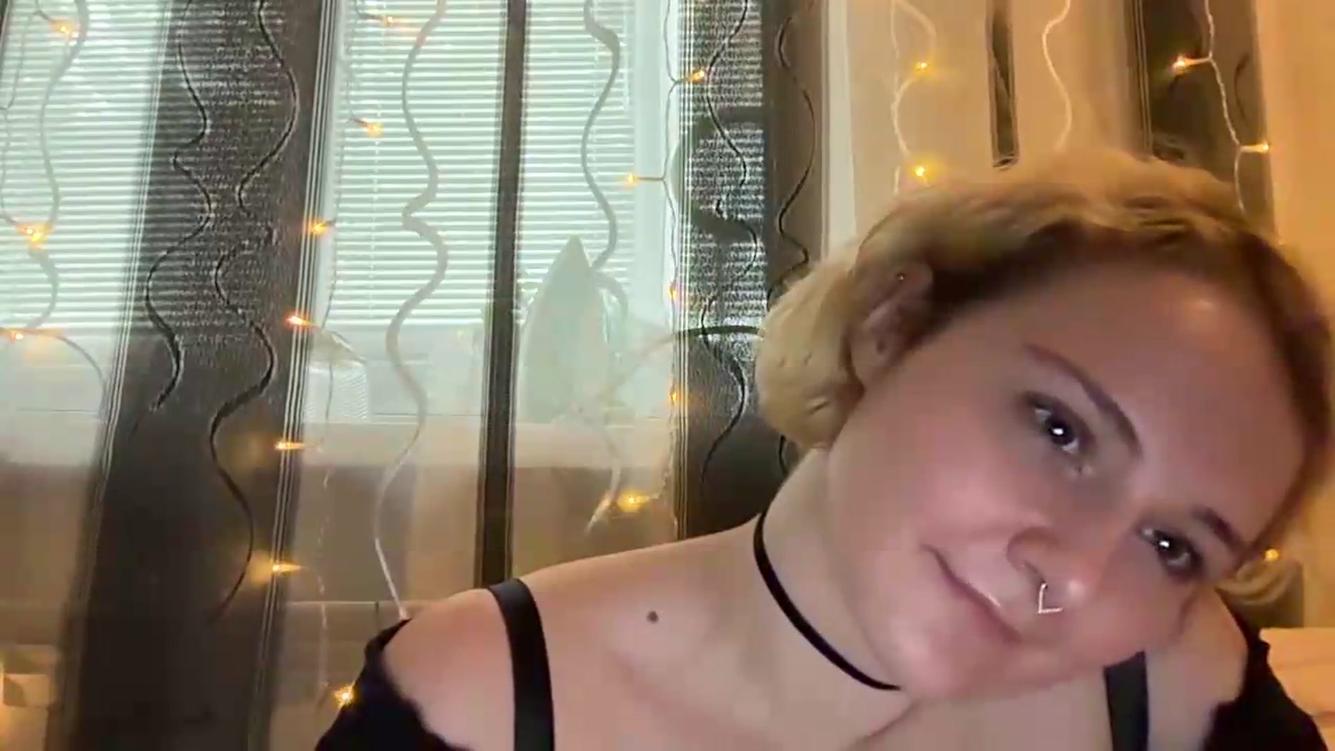 Gallery image thumbnail from EvaSmile's myfreecams stream on, 08/07/2026, 14:04 image 11 of 20