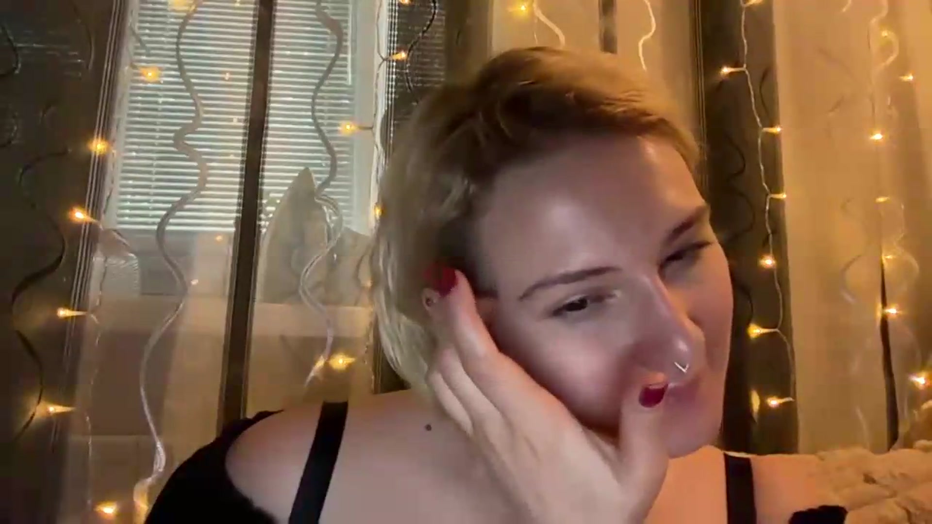 Gallery image thumbnail from EvaSmile's myfreecams stream on, 08/07/2026, 14:49 image 2 of 20