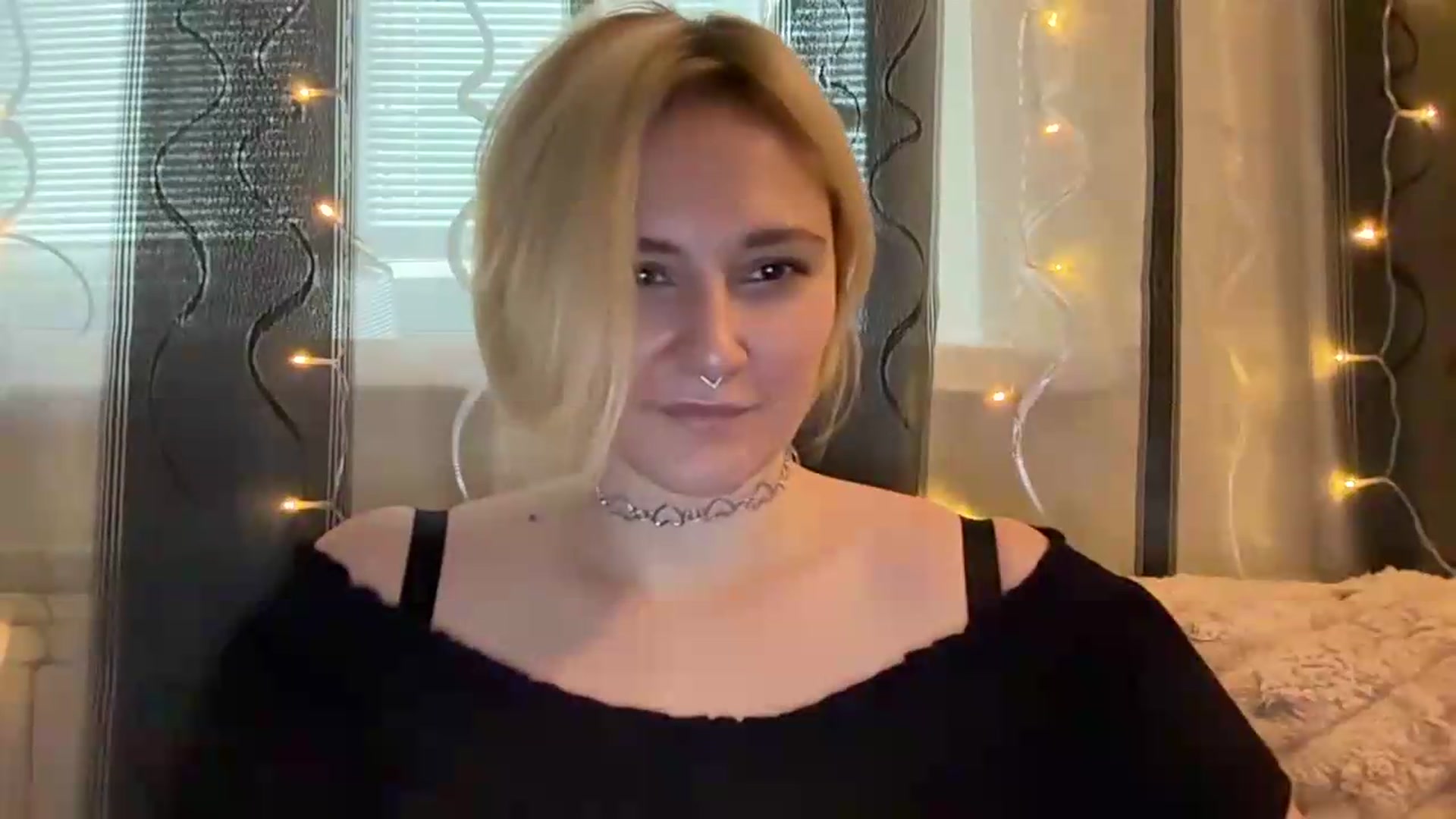 Gallery image thumbnail from EvaSmile's myfreecams stream on, 08/08/2026, 13:55 image 5 of 20