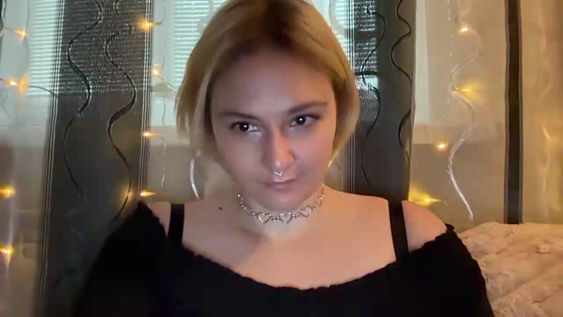 Gallery image thumbnail from EvaSmile's myfreecams stream on, 08/08/2026, 13:55 image 12 of 20