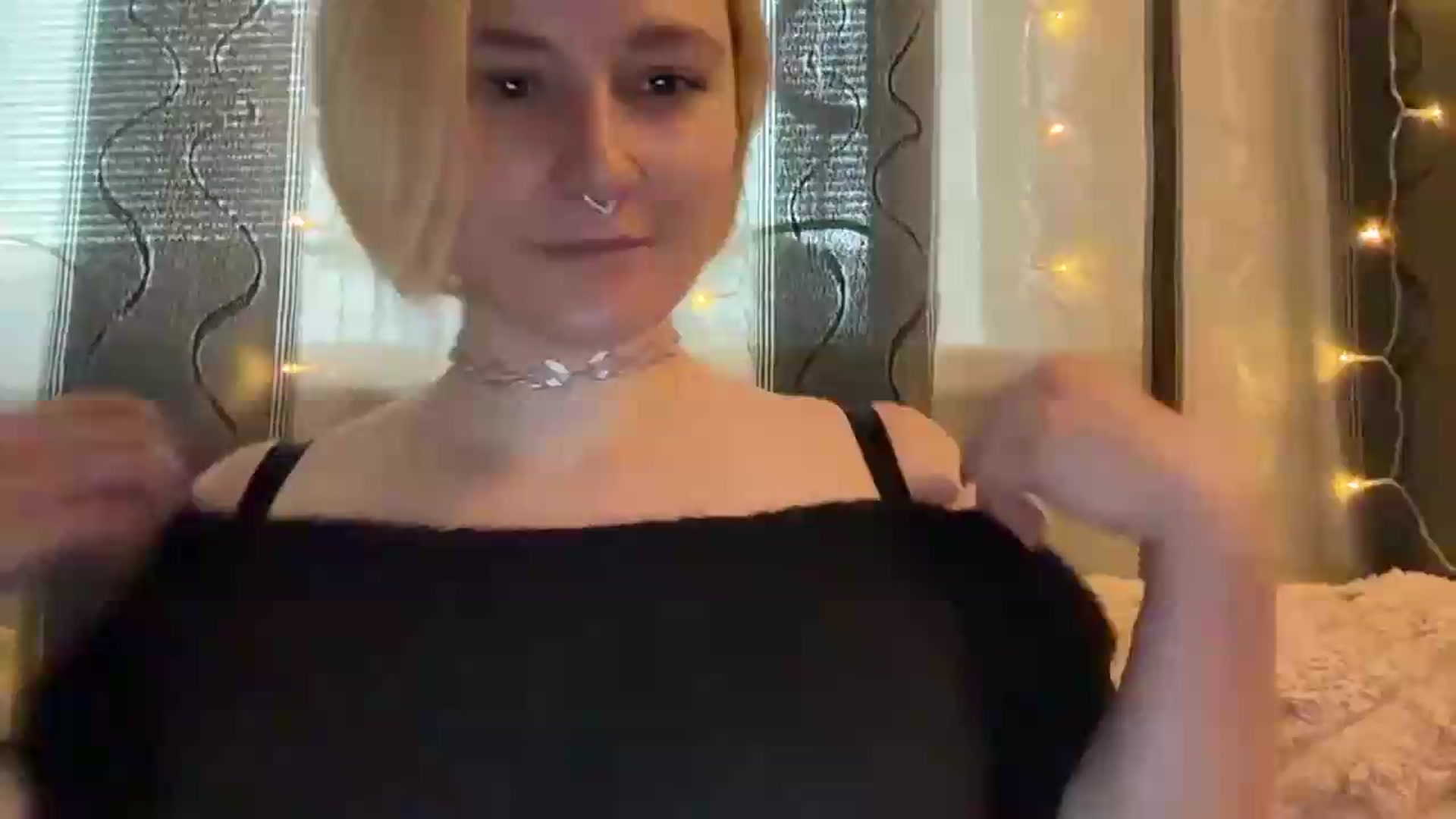 Gallery image thumbnail from EvaSmile's myfreecams stream on, 08/08/2026, 13:55 image 3 of 20