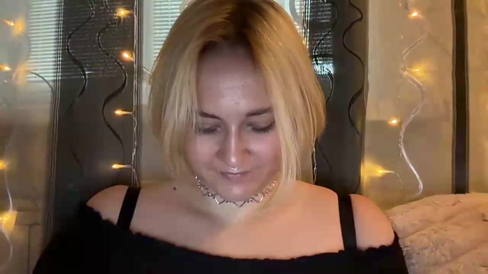 Gallery image thumbnail from EvaSmile's myfreecams stream on, 08/08/2026, 13:55 image 16 of 20
