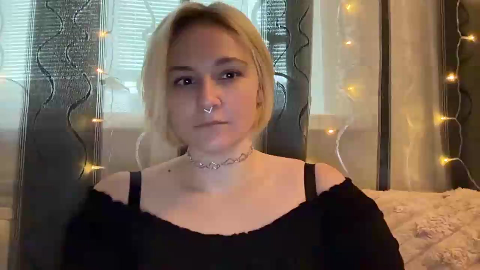 Gallery image thumbnail from EvaSmile's myfreecams stream on, 08/08/2026, 13:55 image 1 of 20