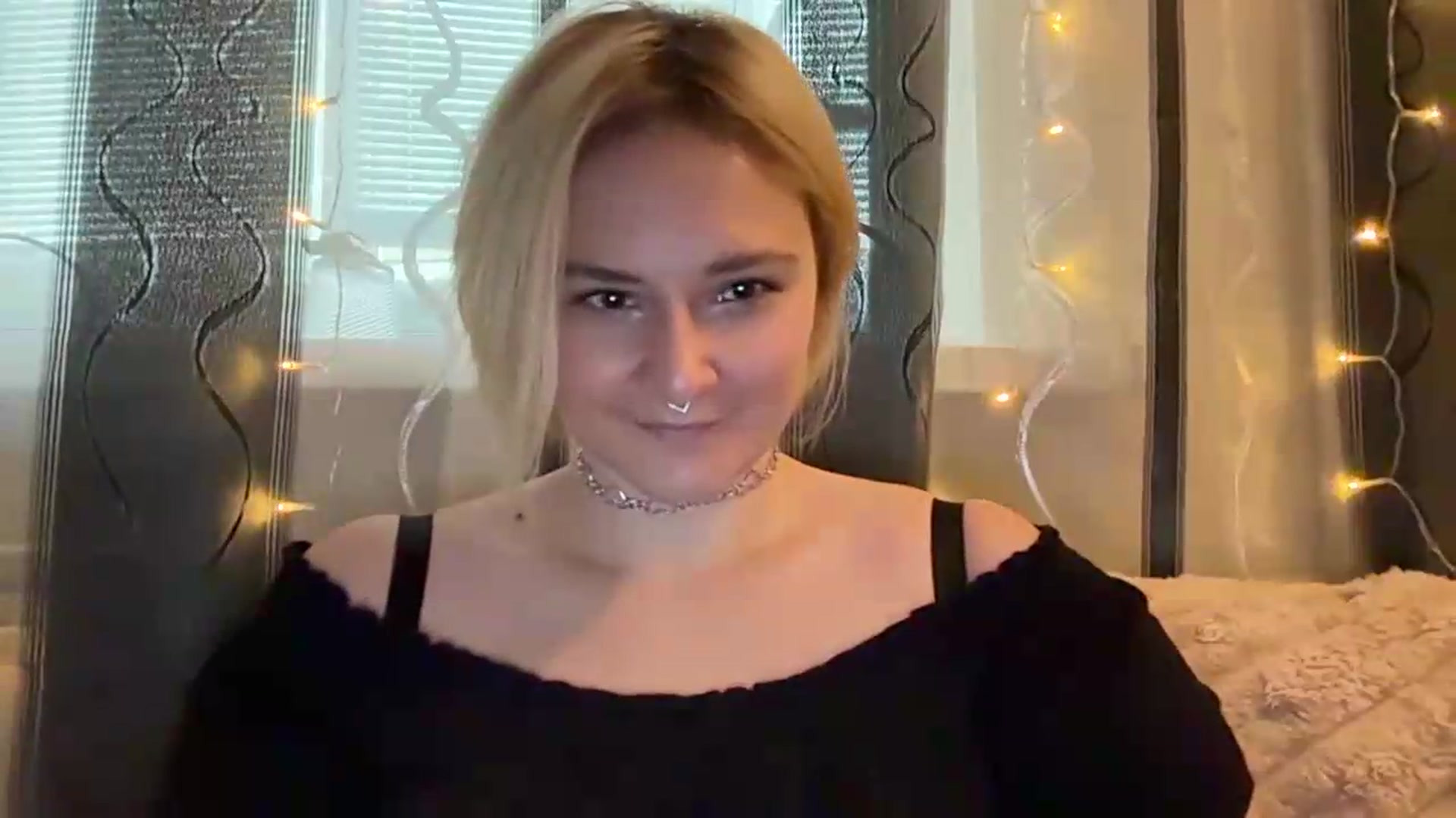 Gallery image thumbnail from EvaSmile's myfreecams stream on, 08/08/2026, 13:55 image 2 of 20