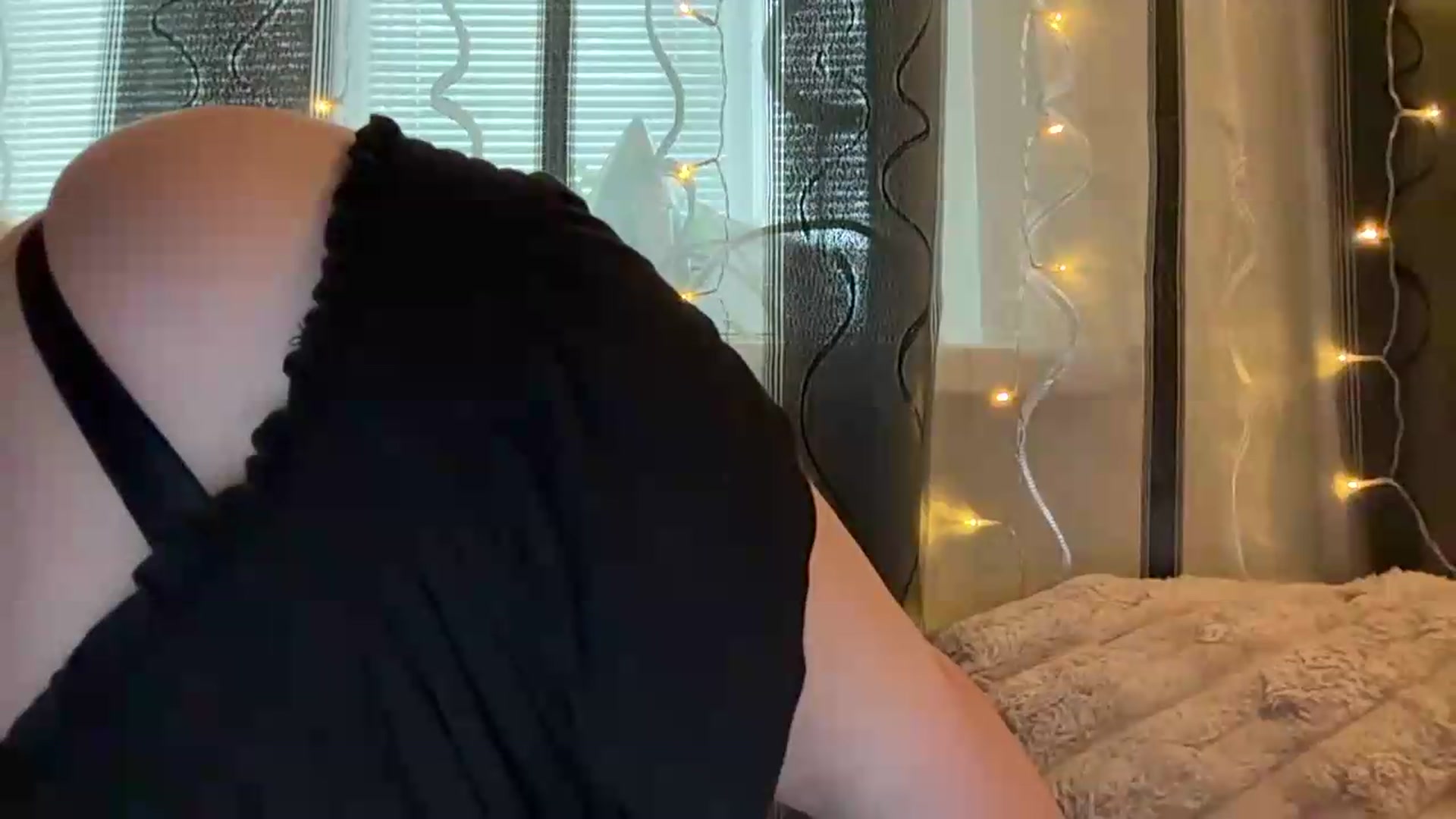 Gallery image thumbnail from EvaSmile's myfreecams stream on, 08/08/2026, 13:55 image 4 of 20