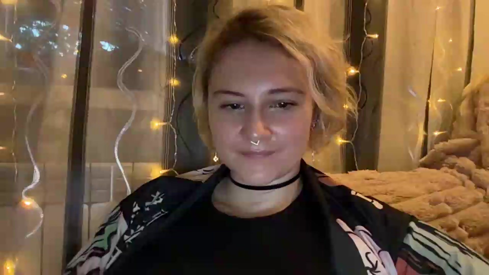 Gallery image thumbnail from EvaSmile's myfreecams stream on, 08/10/2026, 19:10 image 1 of 20