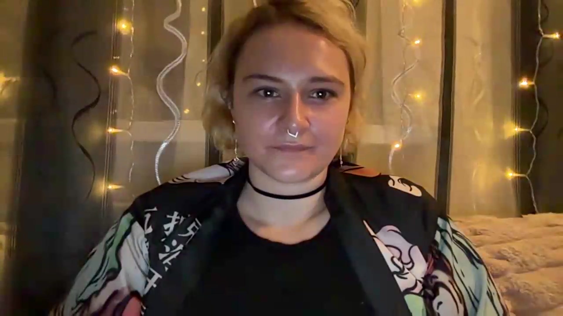 Gallery image thumbnail from EvaSmile's myfreecams stream on, 08/10/2026, 19:10 image 11 of 20