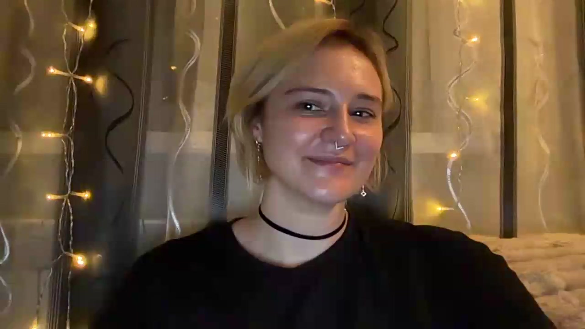 Gallery image thumbnail from EvaSmile's myfreecams stream on, 08/11/2026, 18:38 image 19 of 20