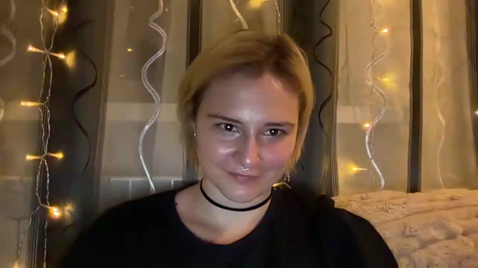 Gallery image thumbnail from EvaSmile's myfreecams stream on, 08/11/2026, 19:11 image 3 of 20