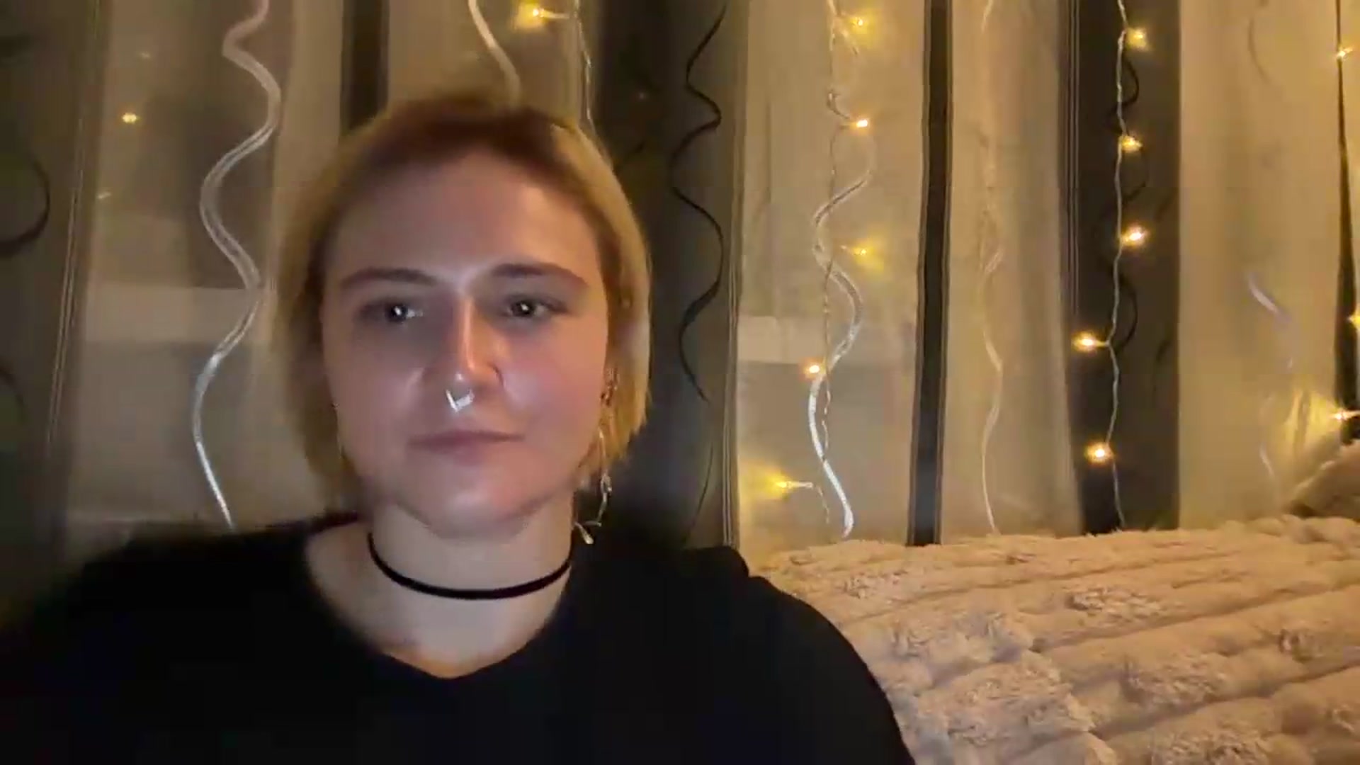 Gallery image thumbnail from EvaSmile's myfreecams stream on, 08/11/2026, 19:11 image 2 of 20