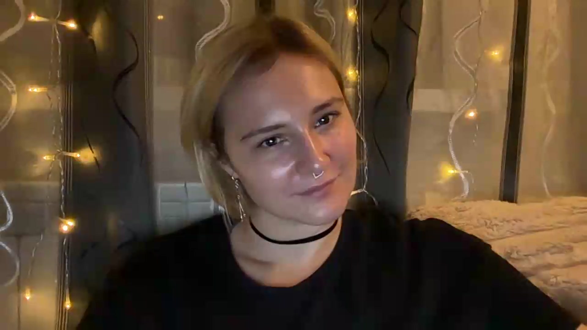Gallery image thumbnail from EvaSmile's myfreecams stream on, 08/11/2026, 19:11 image 12 of 20