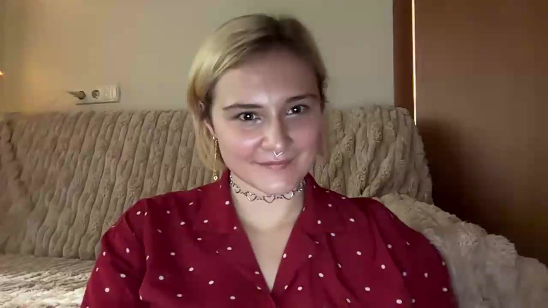 Gallery image thumbnail from EvaSmile's myfreecams stream on, 08/12/2026, 14:29 image 2 of 20