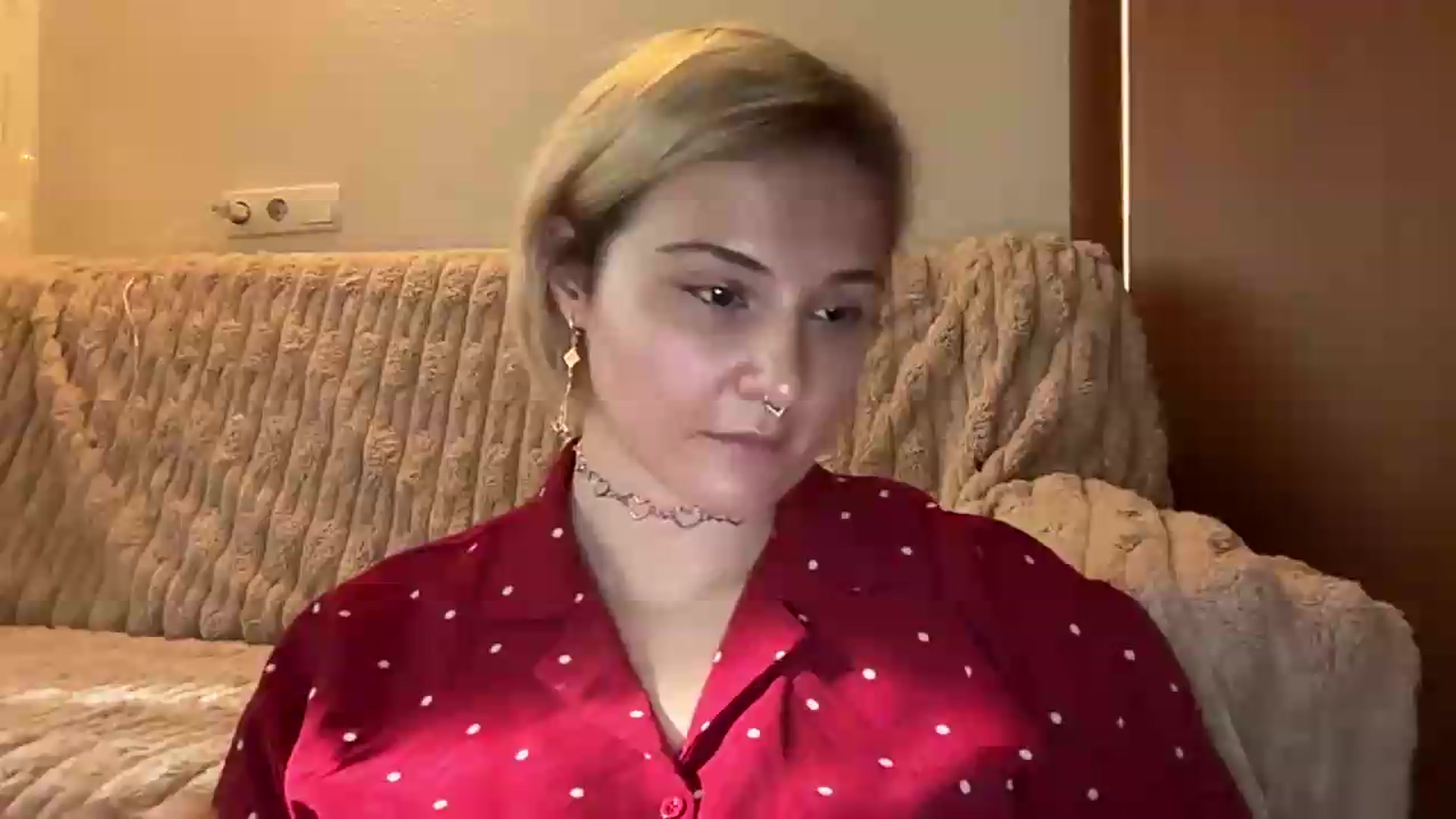 Gallery image thumbnail from EvaSmile's myfreecams stream on, 08/12/2026, 14:29 image 7 of 20