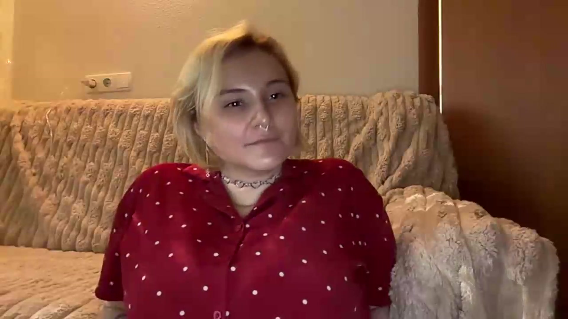 Gallery image thumbnail from EvaSmile's myfreecams stream on, 08/12/2026, 14:29 image 18 of 20
