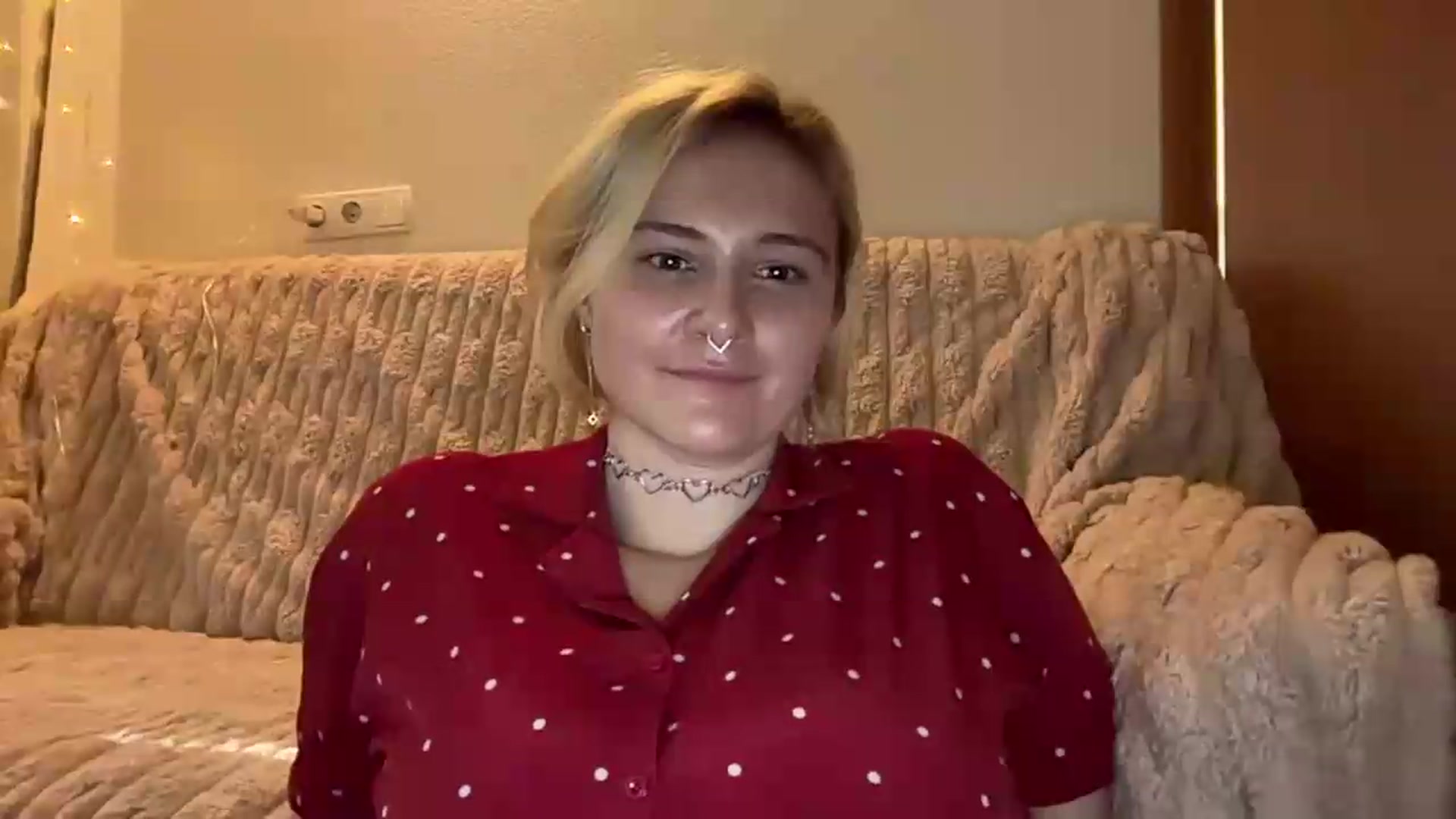Gallery image thumbnail from EvaSmile's myfreecams stream on, 08/12/2026, 14:46 image 11 of 20