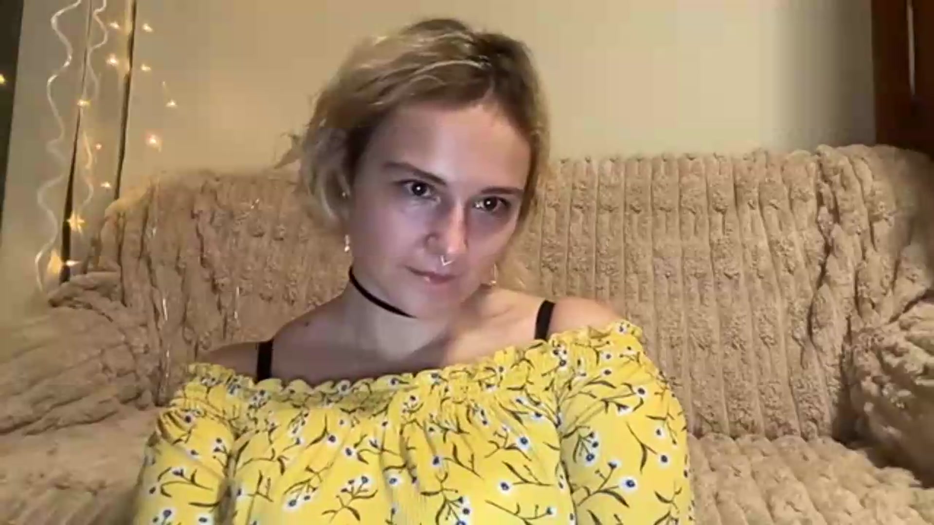 Gallery image thumbnail from EvaSmile's myfreecams stream on, 08/13/2026, 18:56 image 2 of 20