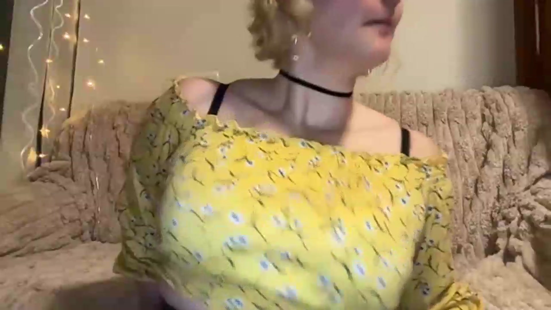 Gallery image thumbnail from EvaSmile's myfreecams stream on, 08/13/2026, 18:56 image 3 of 20