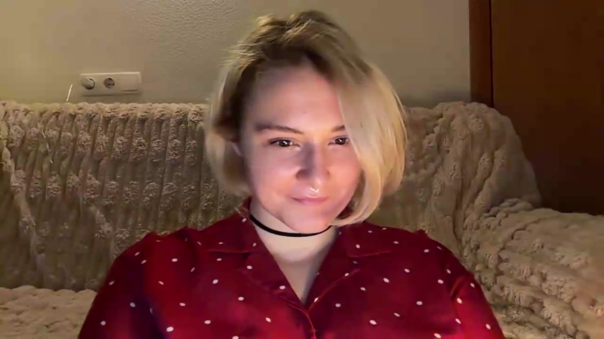 Gallery image thumbnail from EvaSmile's myfreecams stream on, 08/17/2026, 19:59 image 5 of 20