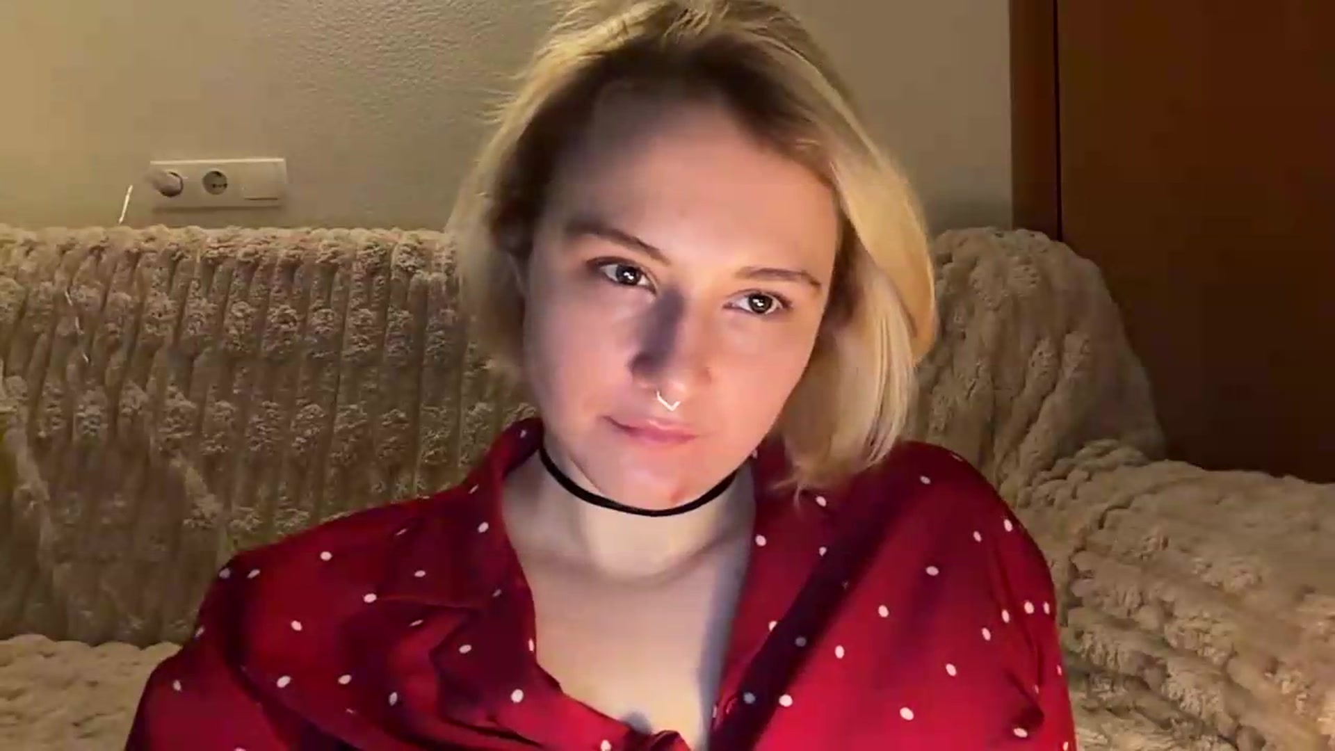 Gallery image thumbnail from EvaSmile's myfreecams stream on, 08/17/2026, 19:59 image 8 of 20