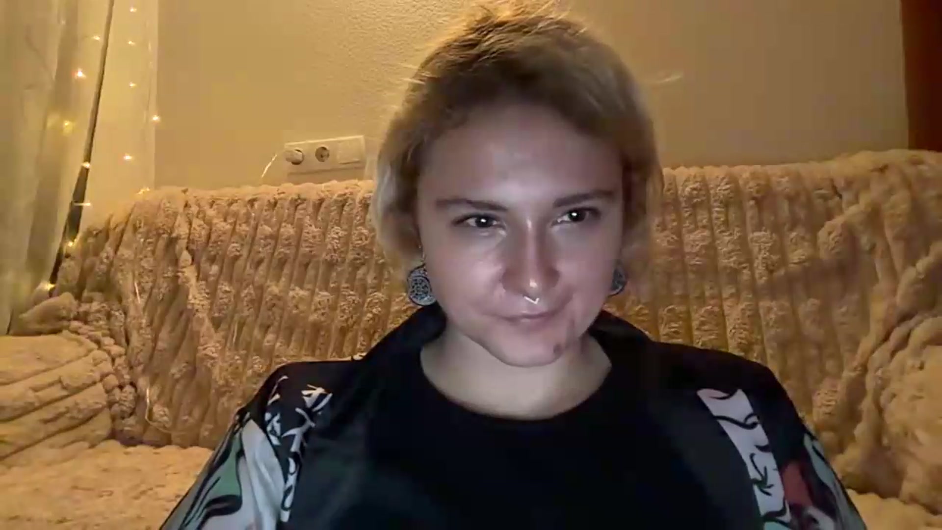 Gallery image thumbnail from EvaSmile's myfreecams stream on, 08/19/2026, 19:05 image 19 of 20